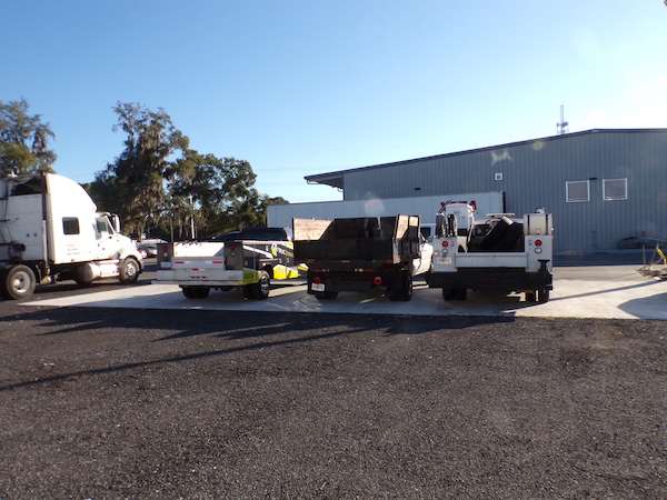 FX Truck Center Service Trucks for Roadside Service